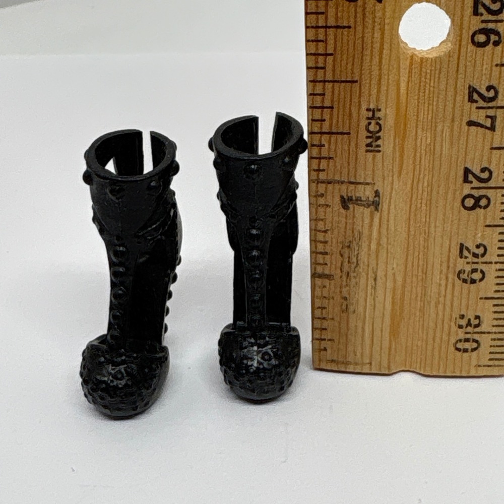 Vintage Barbie Doll Shoes Black Studded Platform Heels Accessories - Picture 3 of 9